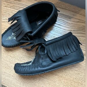 Manitobah moccasin